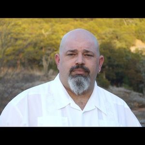 Meet your Posher, Thomas